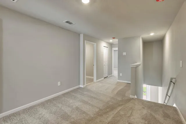 $3,000 | 5767 Southeast Edgewater Circle, Stuart, FL 34997