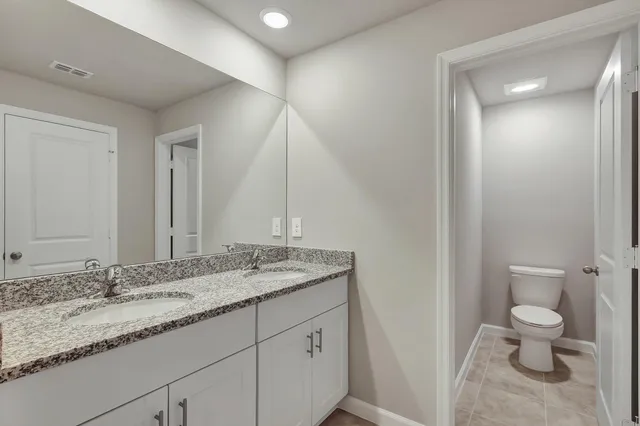 $3,000 | 5767 Southeast Edgewater Circle, Stuart, FL 34997