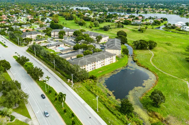 $2,500 | 2100 Greenview Shores Boulevard, Unit 523, Wellington, FL 33414