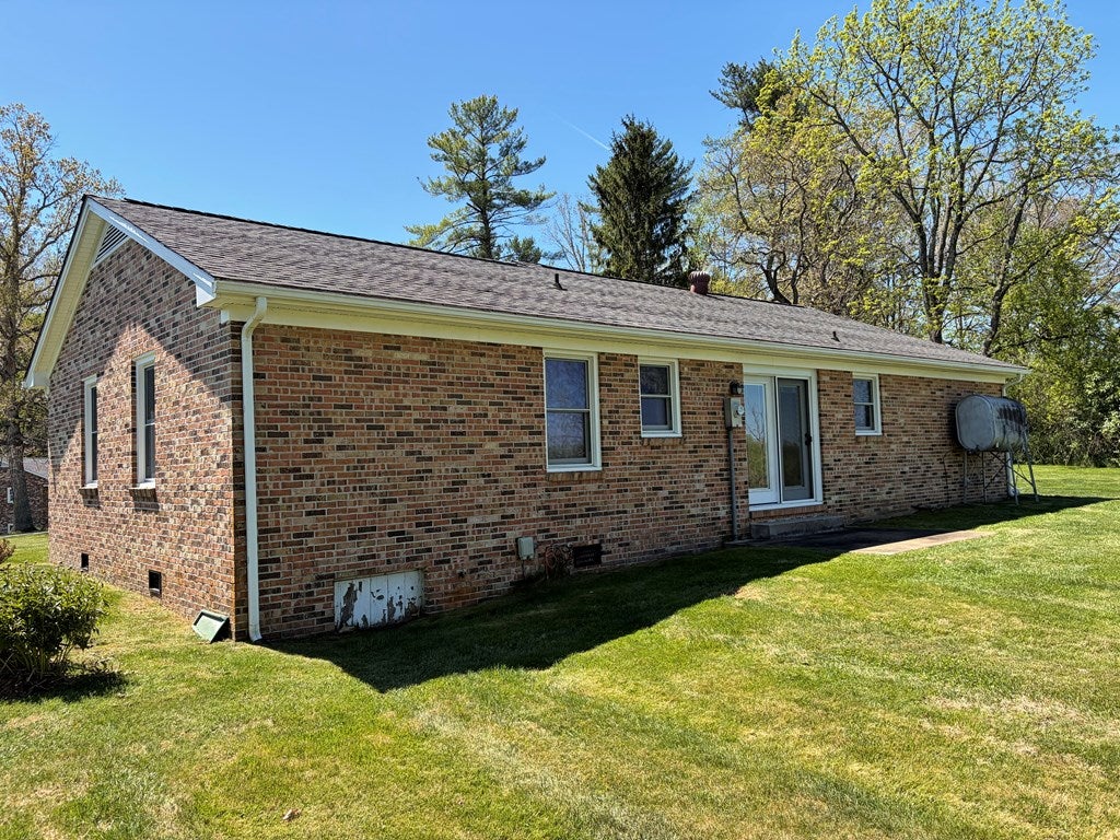 408 Timberline Road Galax, VA 24333 - Photo 39 of 49 Gallery Image 39