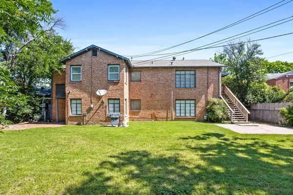 $2,750 | 3607 Shelby Drive, Fort Worth, TX 76109