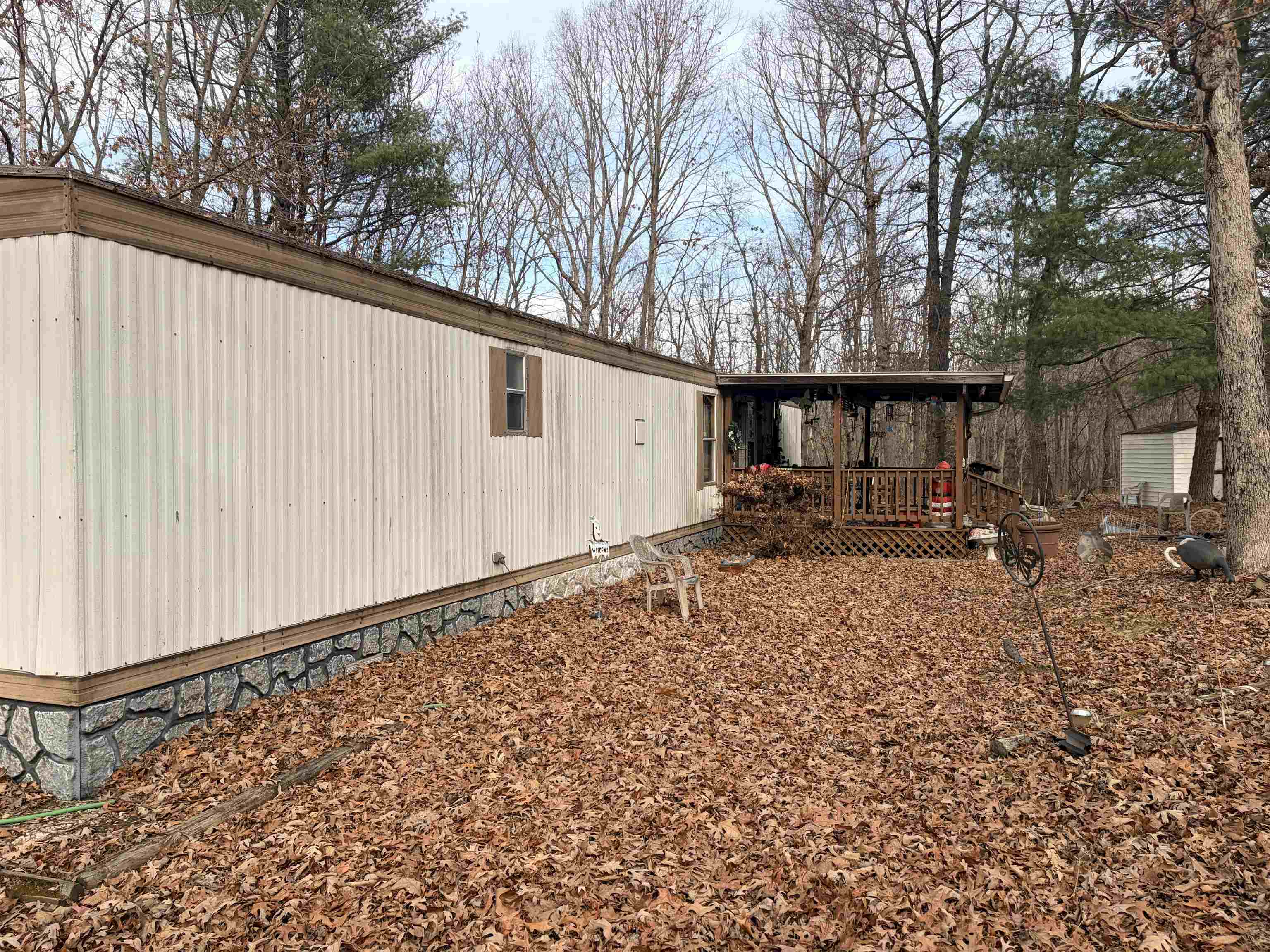 516 Thorofare Road Crimora, VA 24431 - Photo 3 of 10 a backyard of a house with table and chairs