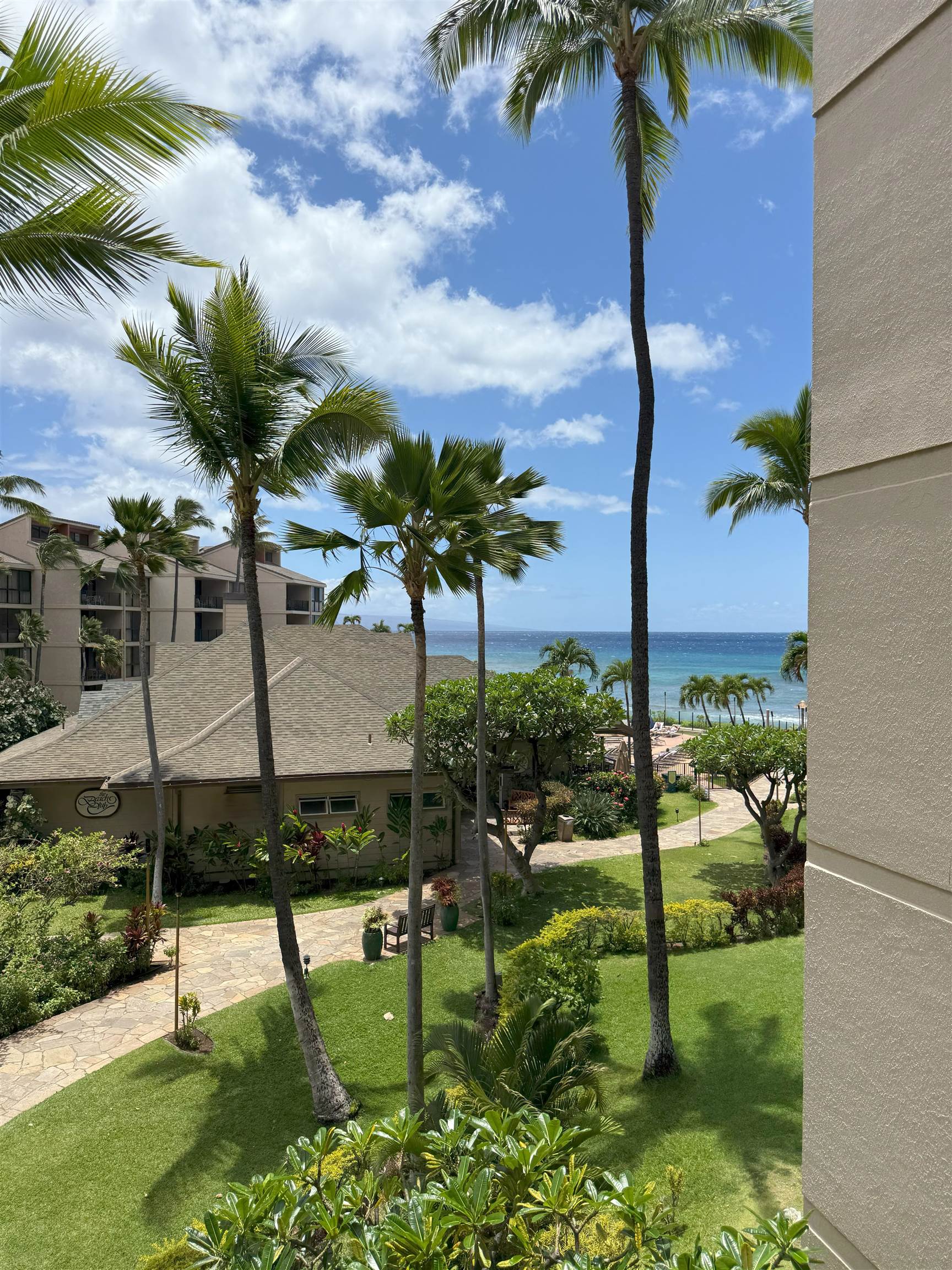 3445 Lower Honoapiilani Road, Unit 309 Lahaina, HI 96761 - Photo 3 of 42 Gallery Image 3