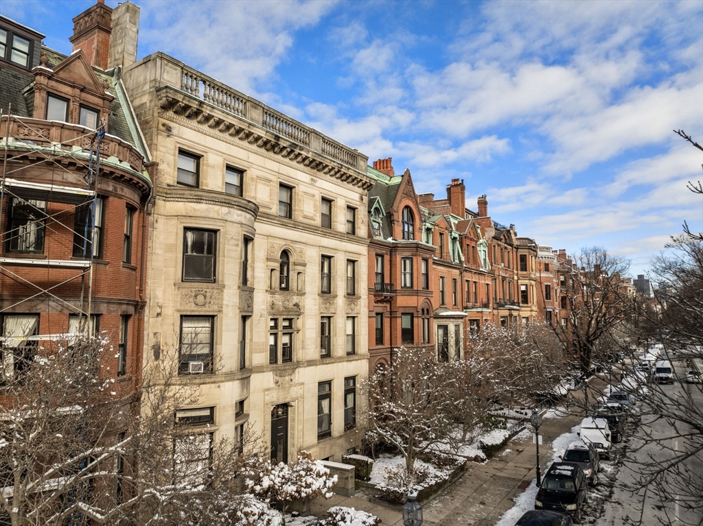 273 Commonwealth Avenue, Unit 2 Boston, MA 02116 - Photo 19 of 32