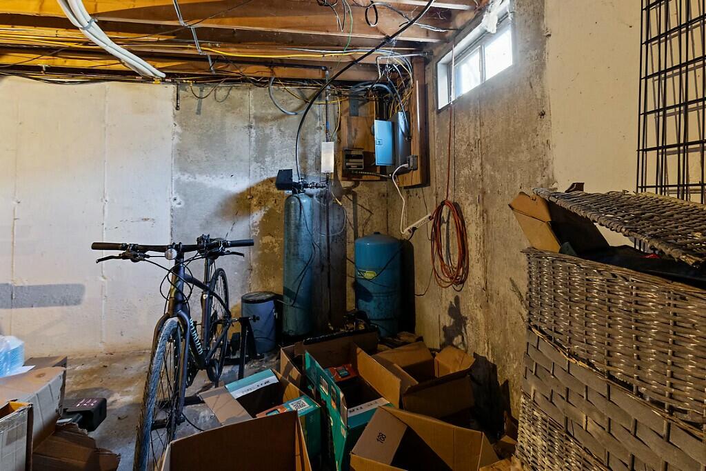 76 Wesley Road Unity, ME 04988 - Photo 32 of 46 Basement