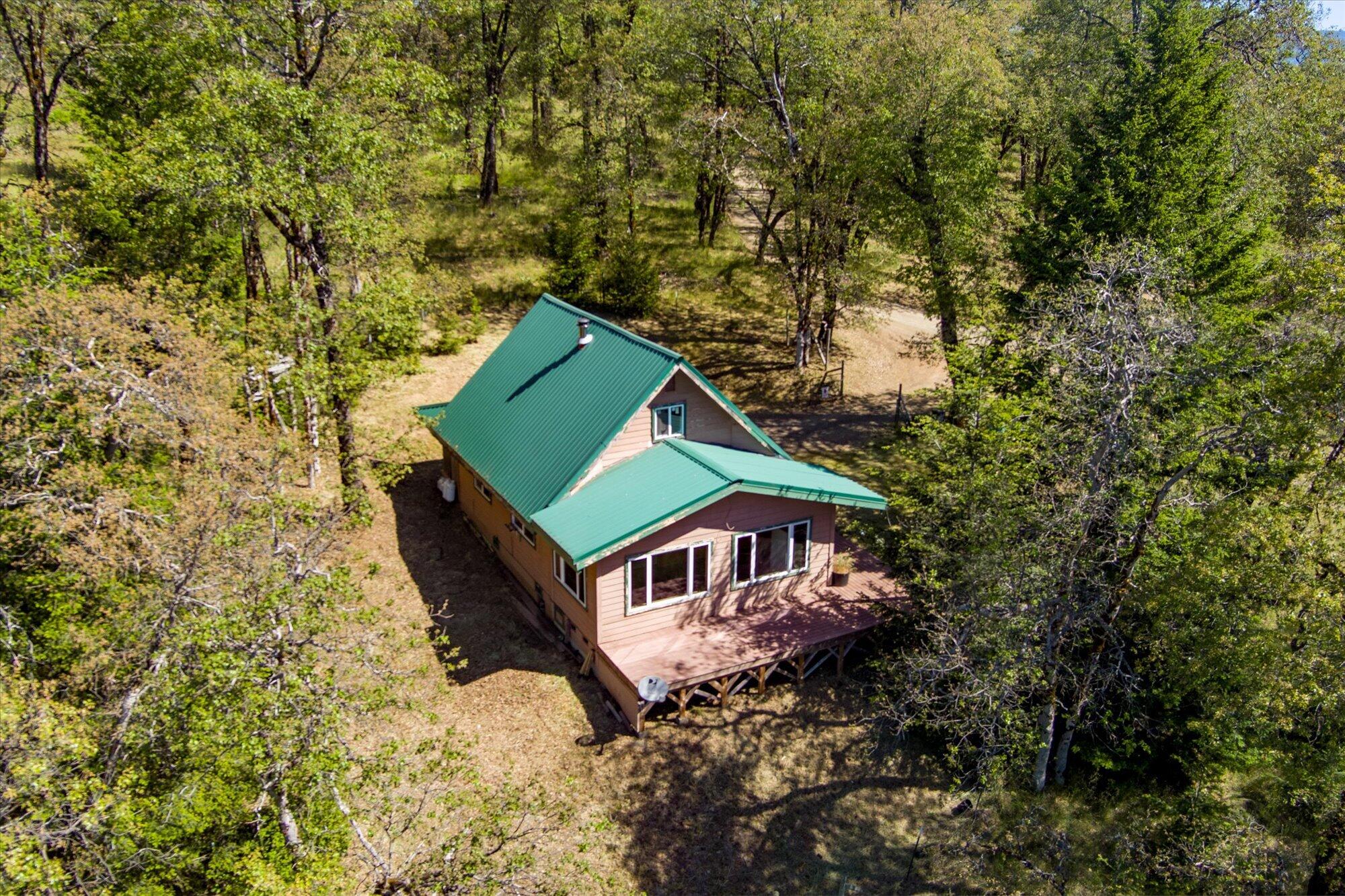 101 Gasline Road Bridgeville, CA 95526 - Photo 39 of 51
