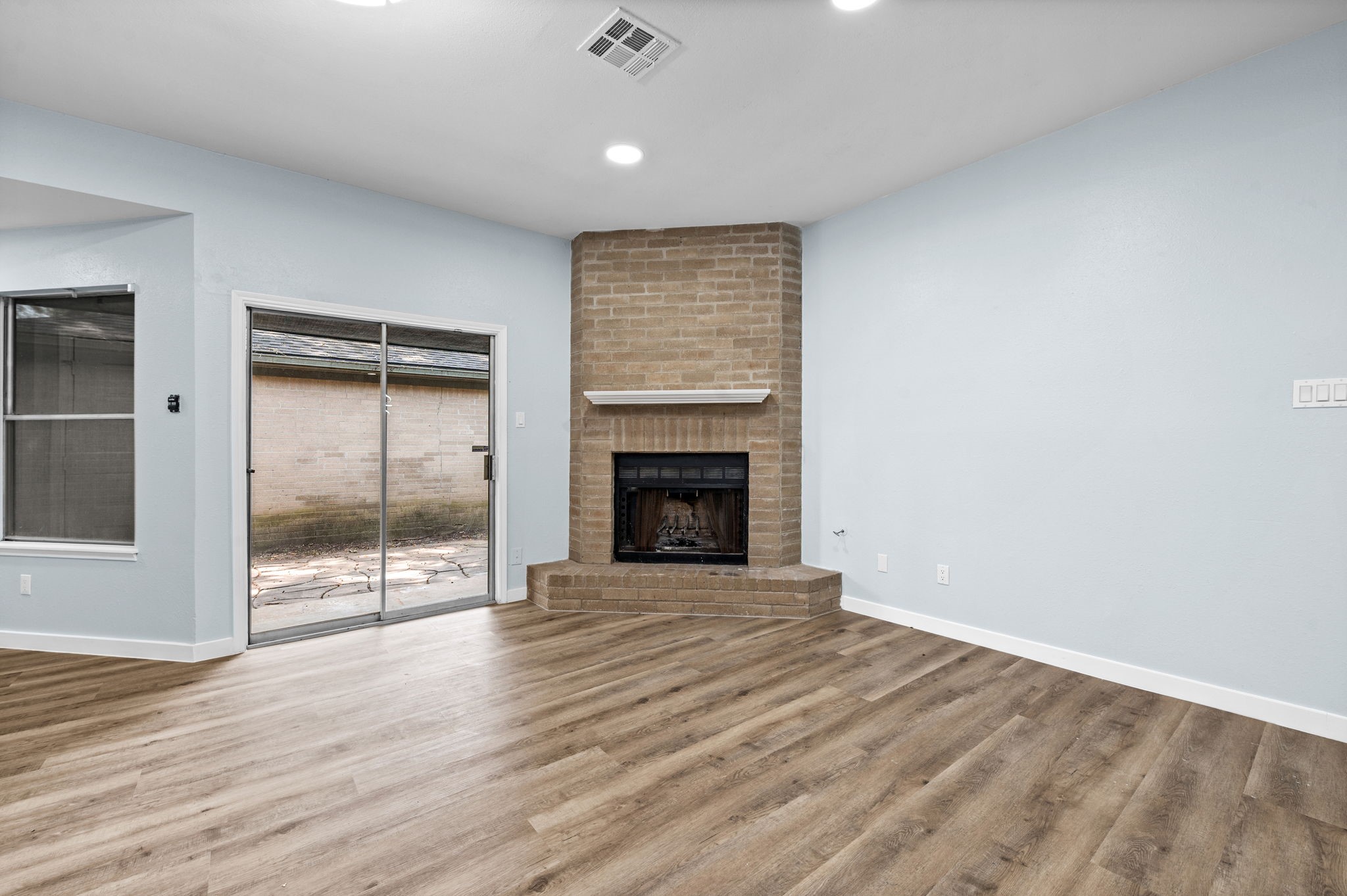 1908 Chelsea Court Rosenberg, TX 77471 - Photo 10 of 28 Gallery Image 10