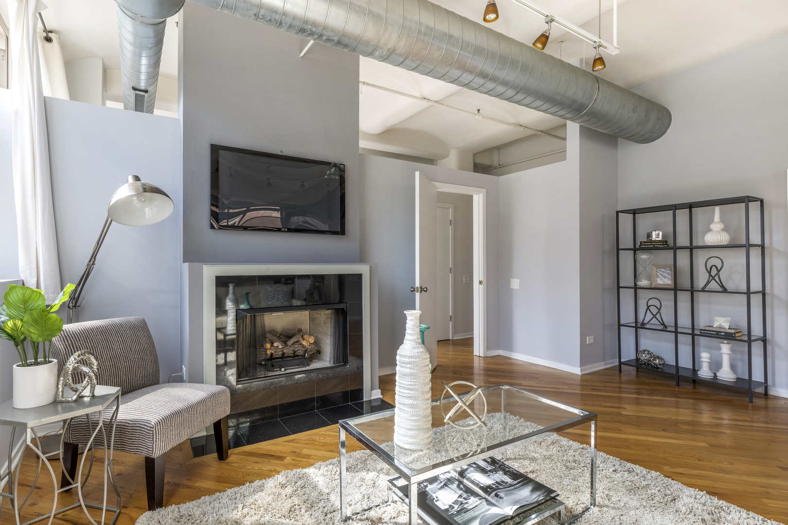 500 South Clinton Street, Unit 310 Chicago, IL 60607 - Photo 7 of 17