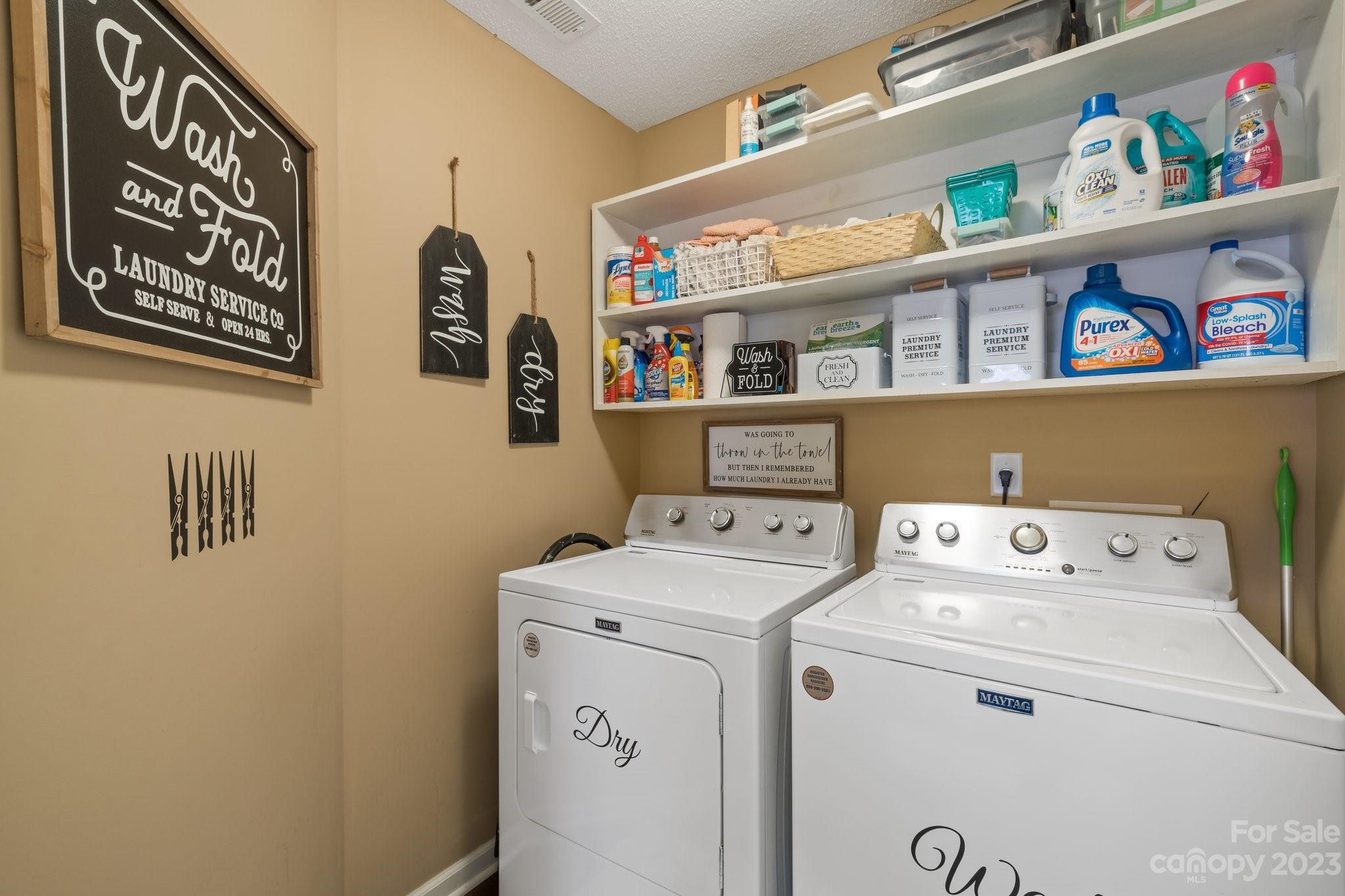 101 Woodfern Road Fletcher, NC 28732 - Photo 19 of 38 a utility room with dryer and washer