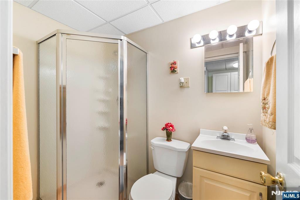 415 A 57th Street West New York, NJ 07093 - Photo 27 of 39