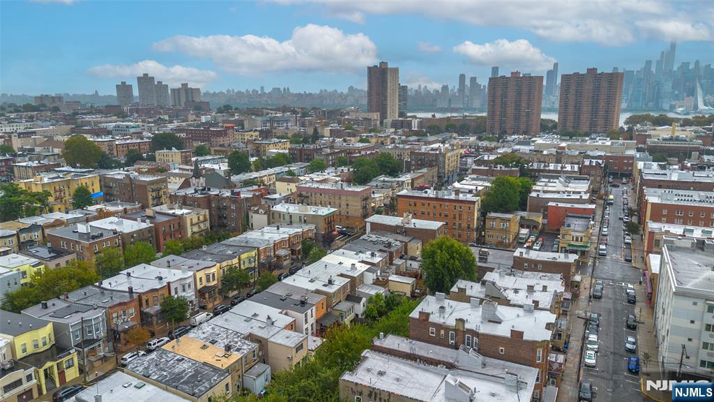 415 A 57th Street West New York, NJ 07093 - Photo 36 of 39