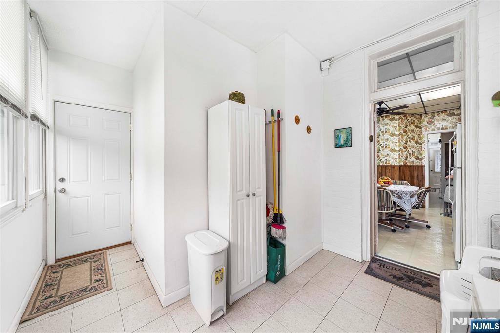 415 A 57th Street West New York, NJ 07093 - Photo 9 of 39