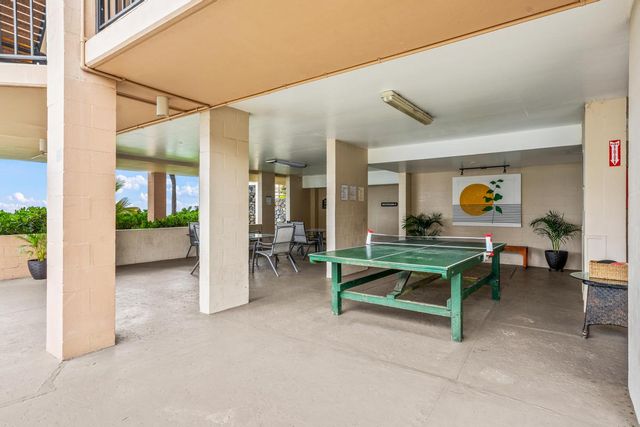 a view of a tennis court