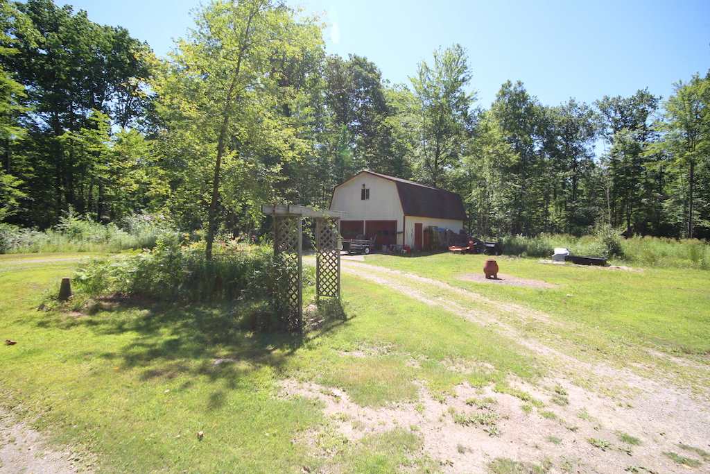 9510 East Remus Road Mount Pleasant, MI 48858 - Photo 30 of 32 1804280-29.JPG