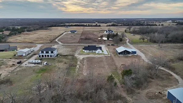 $564,900 | 3089 Cr-1076, Celeste, TX 75423