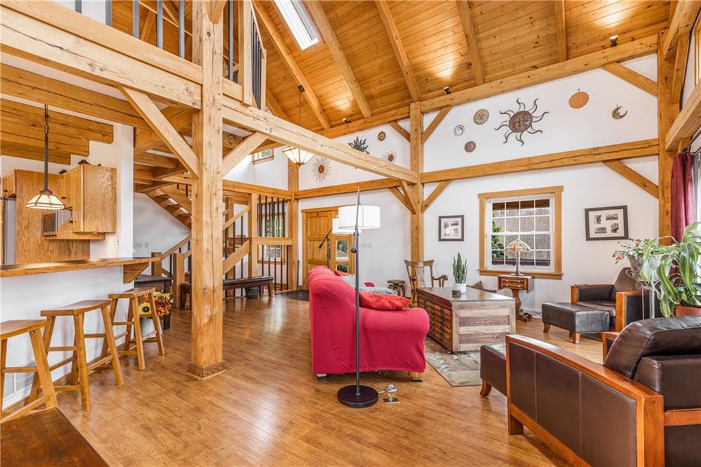 298 Laird's Crossing Road Worthington, PA 16262 - Photo 3 of 25 a living room with furniture