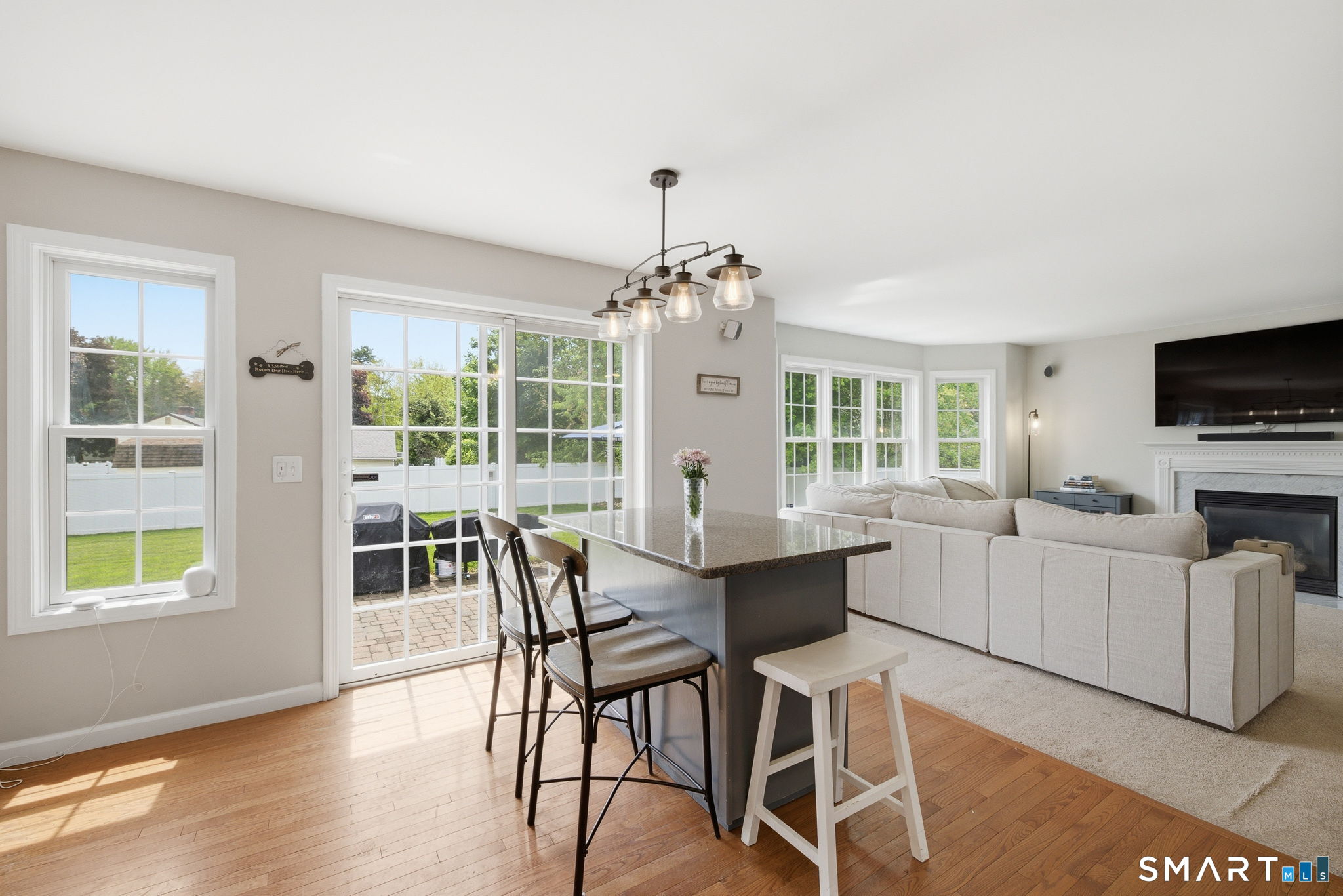 314 South Center Street Windsor Locks, CT 06096 - Photo 25 of 39