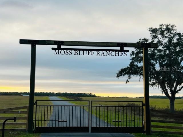 Southeast 74th Lane Road, Unit 8WEST Ocklawaha, FL 32179 - Photo 2 of 52