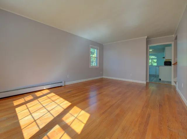 $2,500 | 24 Larchmont Terrace, Groton, CT 06355