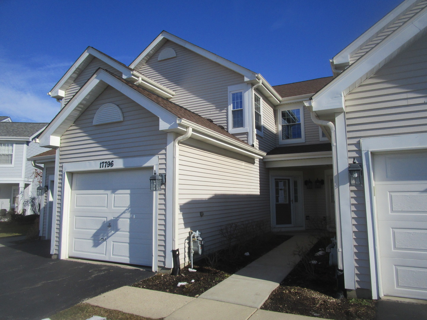 17796 Braewick Road Gurnee, IL 60031 - Photo 2 of 17