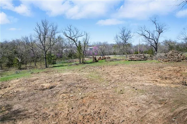 $1,350,000 | 10283 West 191st Street, Bucyrus, KS 66013