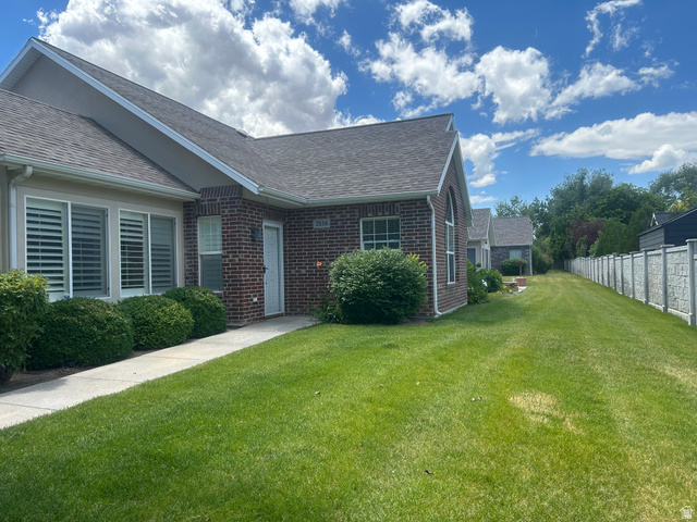 2138 West Abbey Road West Jordan, UT 84088 - Photo 2 of 16