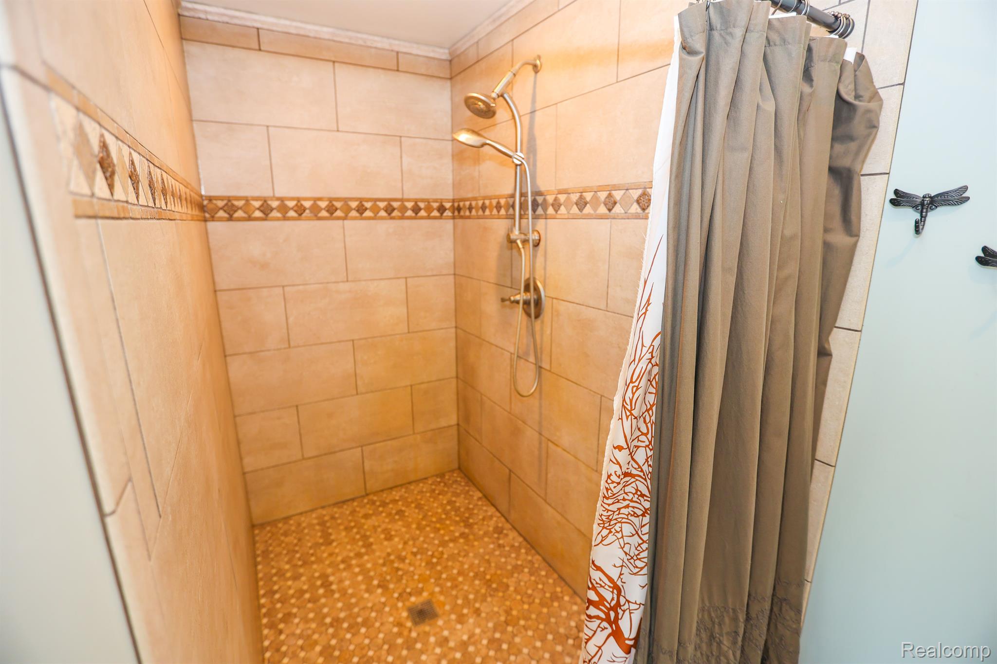 15183 Fish Lake Road Holly, MI 48442 - Photo 20 of 34 Large Custom Ceramic Tile Shower in Primary Bath!
