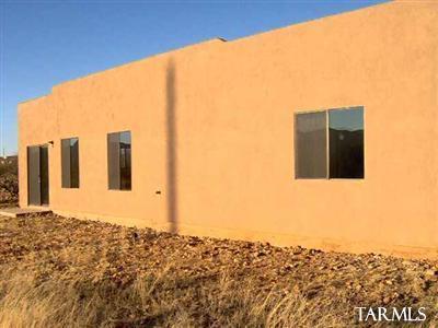 76 Galia Corte Rio Rico, AZ 85648 - Photo 6 of 7 Gallery Image 6