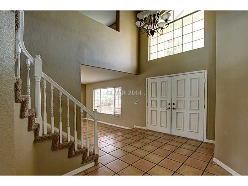 729 Rising Star Drive Henderson, NV 89014 - Photo 3 of 25 Entry Hall.