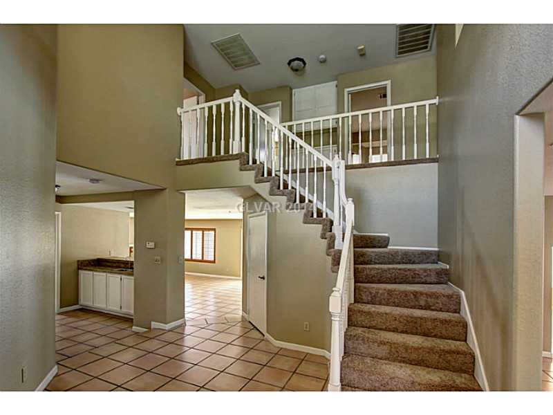 729 Rising Star Drive Henderson, NV 89014 - Photo 4 of 25 Interior Space/Layout.