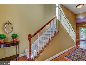 53 Grubb Road Malvern, PA 19355 - Photo 6 of 20