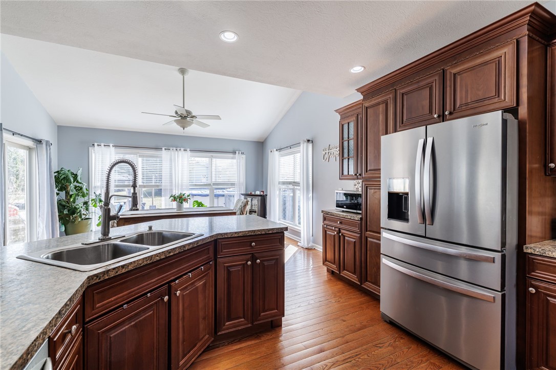 1041 Klem Road Webster, NY 14580 - Photo 15 of 42