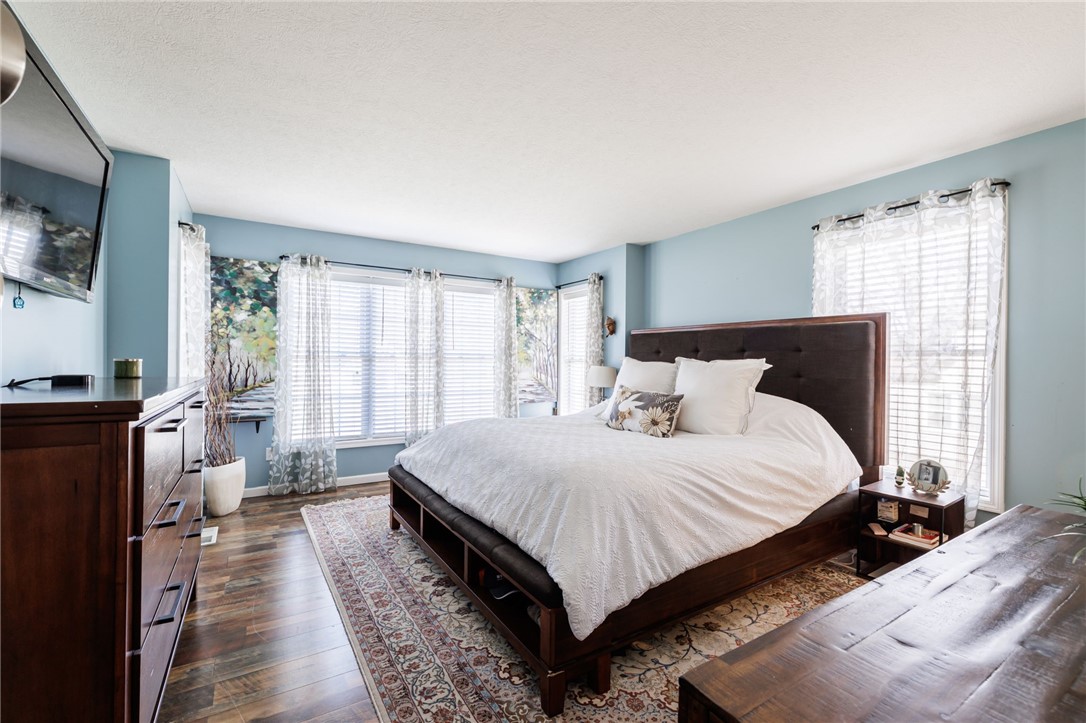 1041 Klem Road Webster, NY 14580 - Photo 22 of 42 PRIMARY ENSUITE