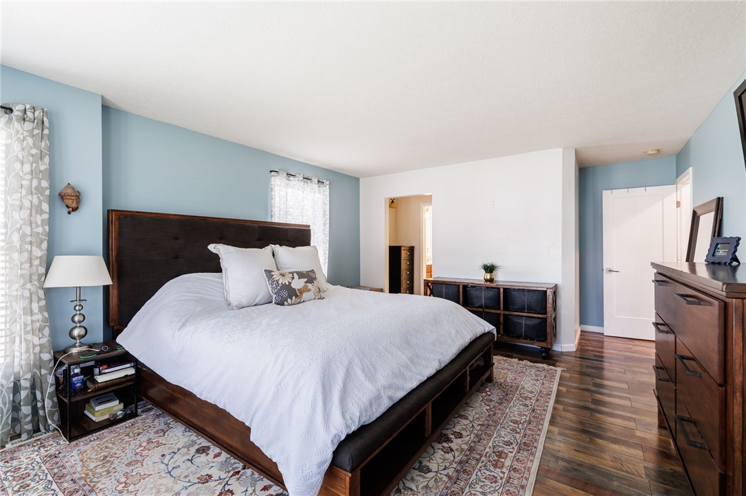 1041 Klem Road Webster, NY 14580 - Photo 23 of 42 PRIMARY ENSUITE