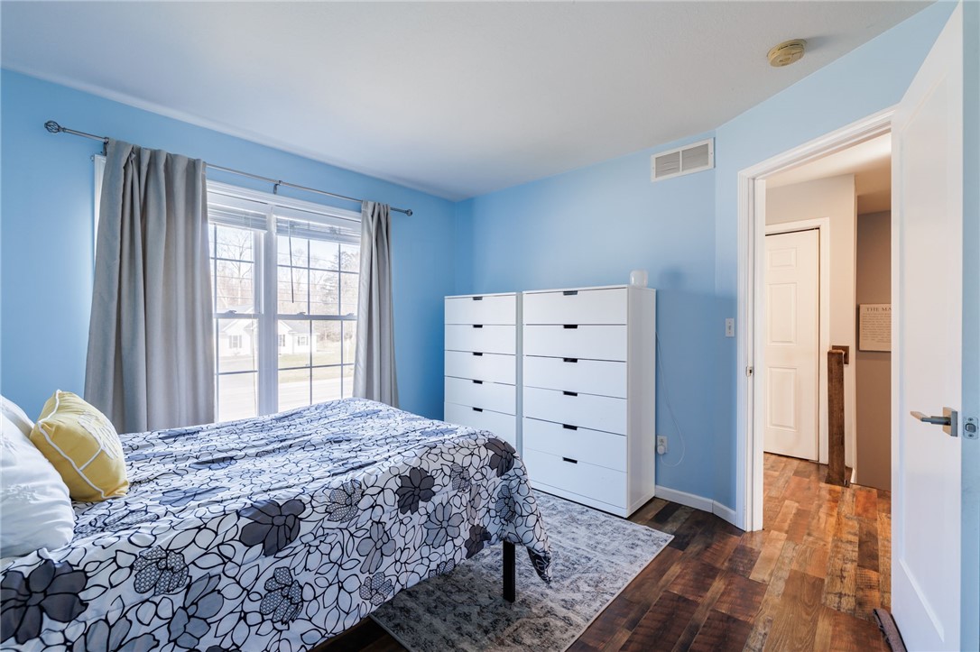 1041 Klem Road Webster, NY 14580 - Photo 29 of 42 BEDROOM #3