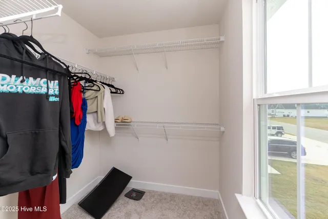 $315,000 | 302 Spinnaker Drive, Unit B, Elizabeth City, NC 27909