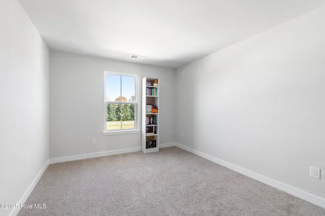 $315,000 | 302 Spinnaker Drive, Unit B, Elizabeth City, NC 27909