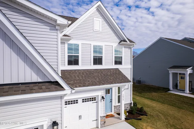 $315,000 | 302 Spinnaker Drive, Unit B, Elizabeth City, NC 27909