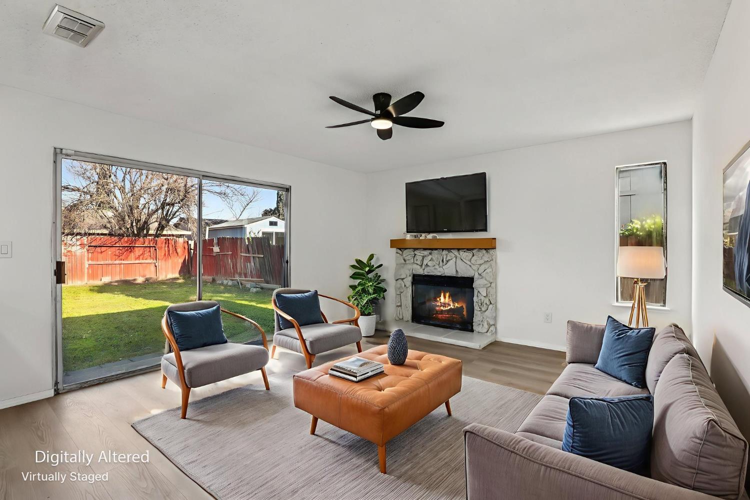 3985 Limestone Way Sacramento, CA 95823 - Photo 10 of 30 Virtually Staged Family Room