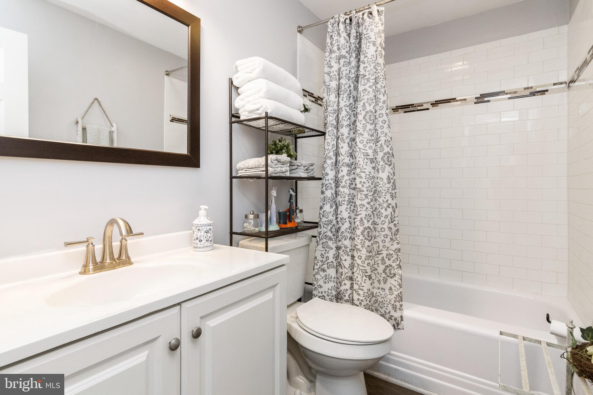 8706 Roper Road Baltimore, MD 21234 - Photo 32 of 42 Full bathroom