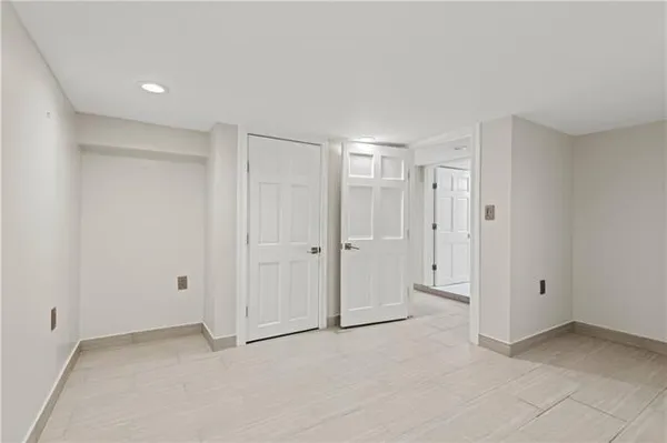 $2,350 | 2429 Octavia Street, New Orleans, LA 70115