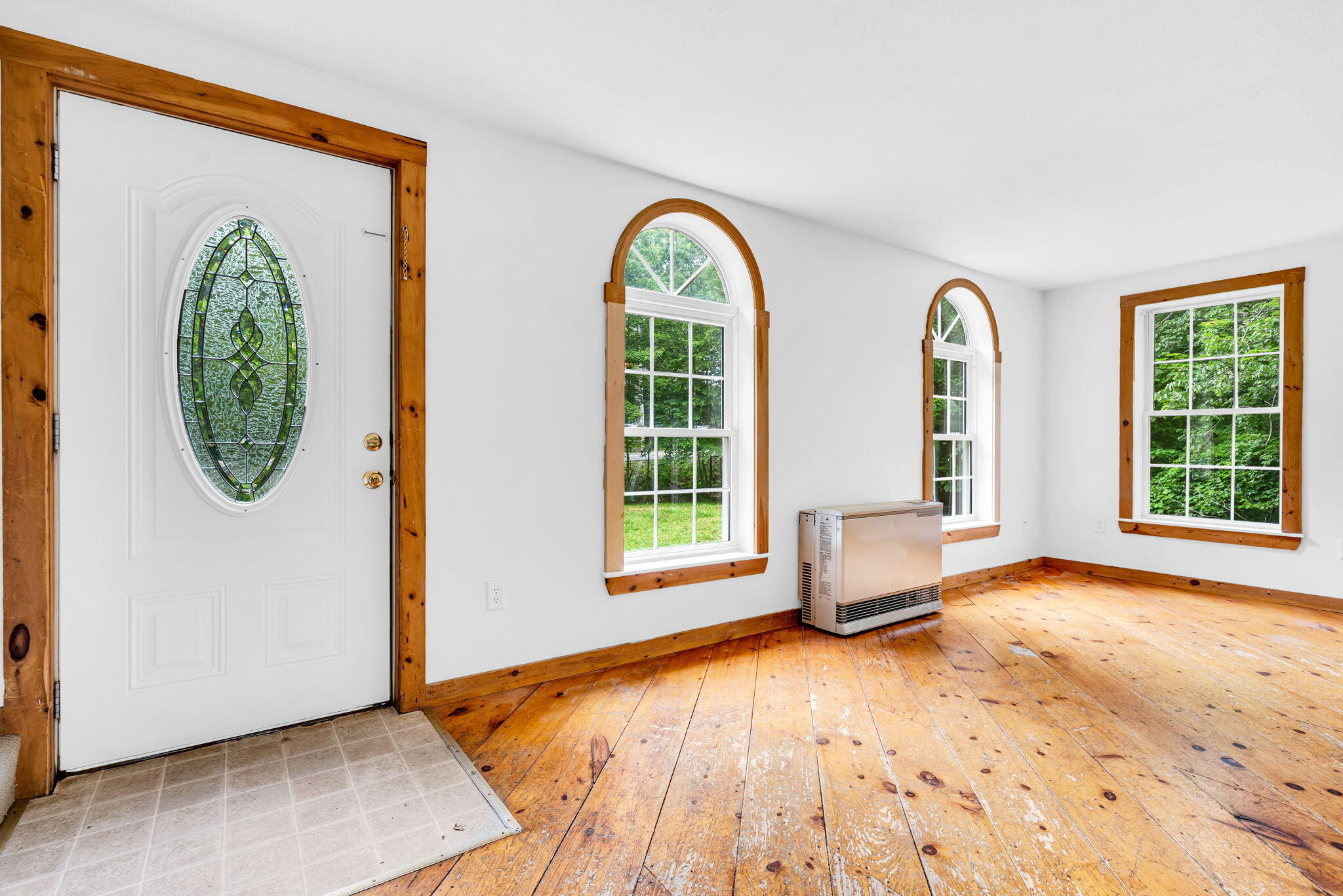 40 North Village Road Cape Neddick, ME 03902 - Photo 6 of 34 6-web-or-mls-DSC00555