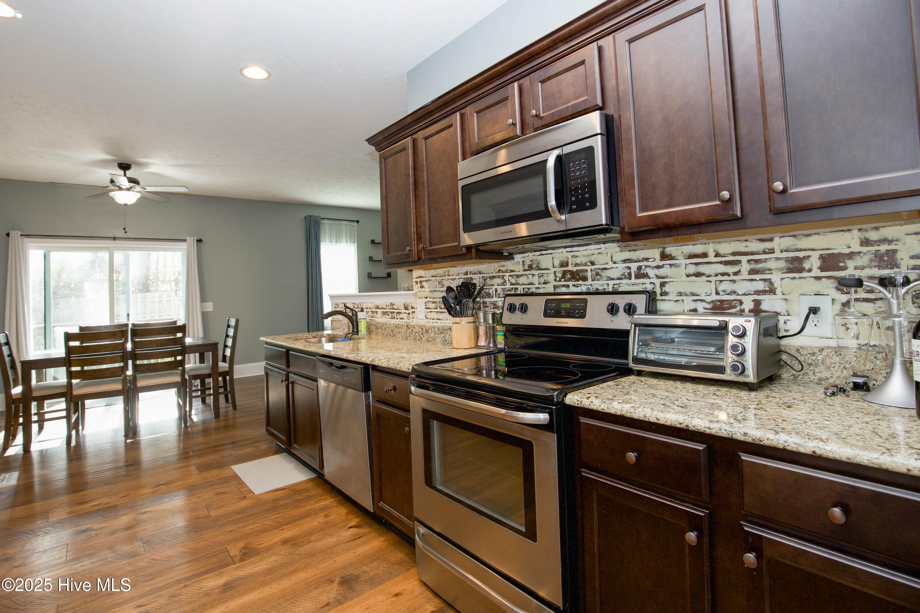 285 Wheeling Drive Pinehurst, NC 28374 - Photo 14 of 66 285 Wheeling Dr-9