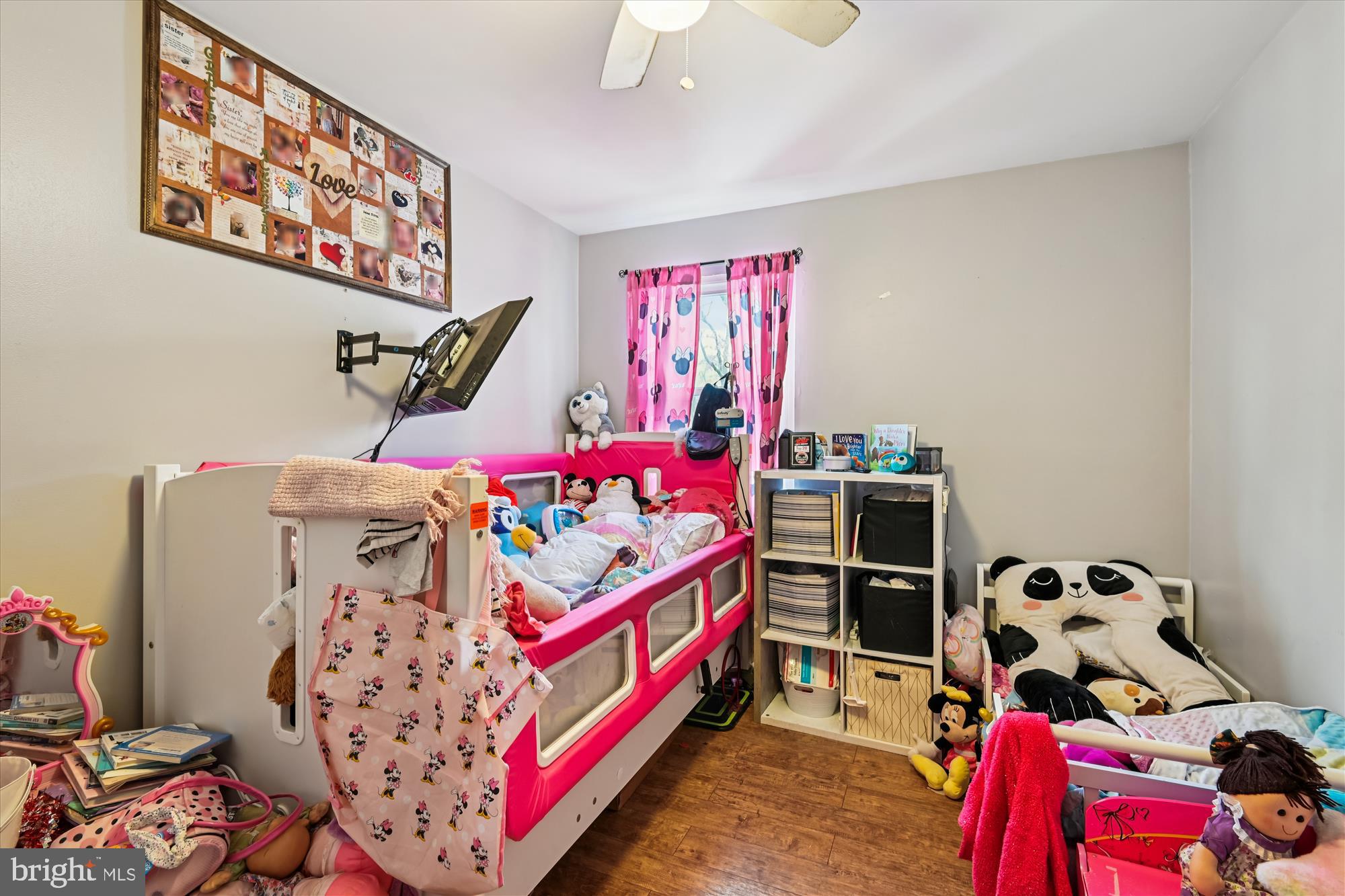 1091 Notley Court Pasadena, MD 21122 - Photo 19 of 36 a bed room with a bed and a baby bed