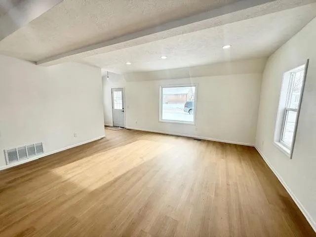 $154,900 | 515 East Spring Street, Redwood Falls, MN 56283