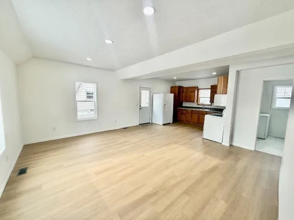 $154,900 | 515 East Spring Street, Redwood Falls, MN 56283