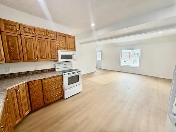 $154,900 | 515 East Spring Street, Redwood Falls, MN 56283