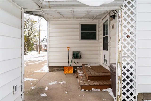 $230,000 | 111 Coon Prairie Road, Westby, WI 54667