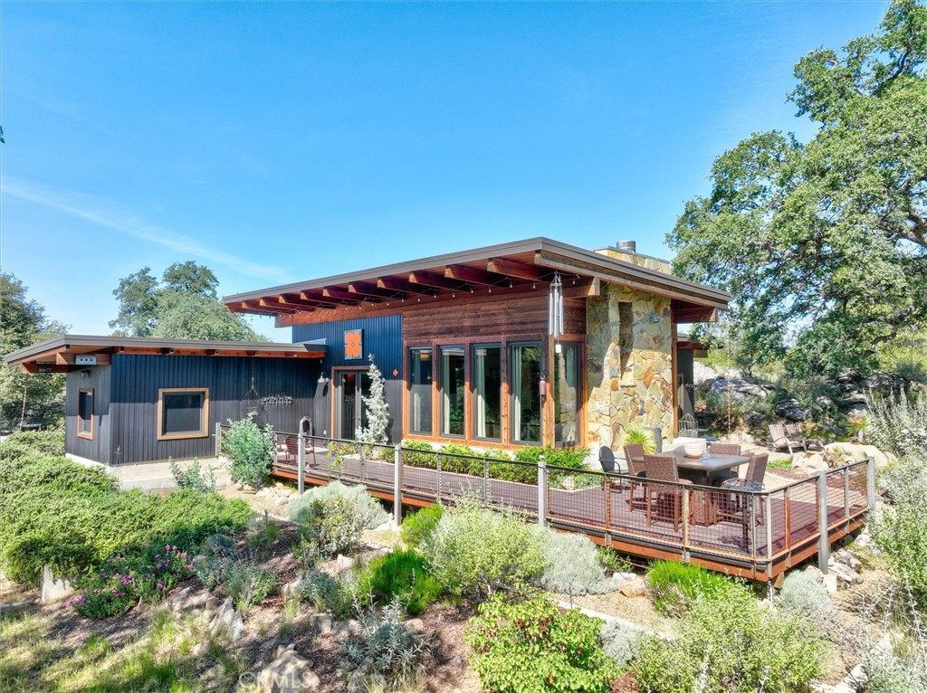 3954 Silver Bar Road Mariposa, CA 95338 - Photo 2 of 47