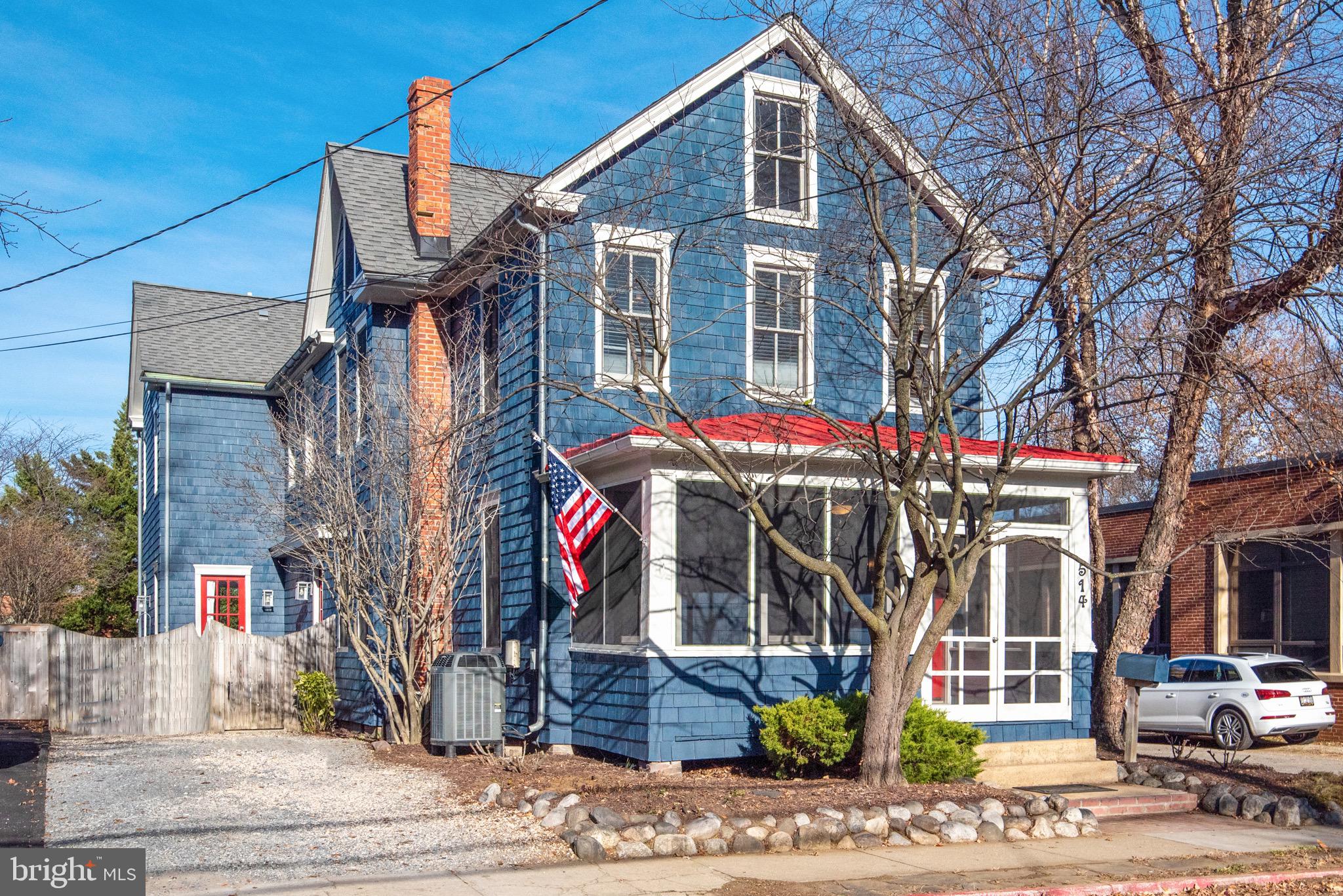 514 Chesapeake Avenue Annapolis, MD 21403 - Photo 1 of 79